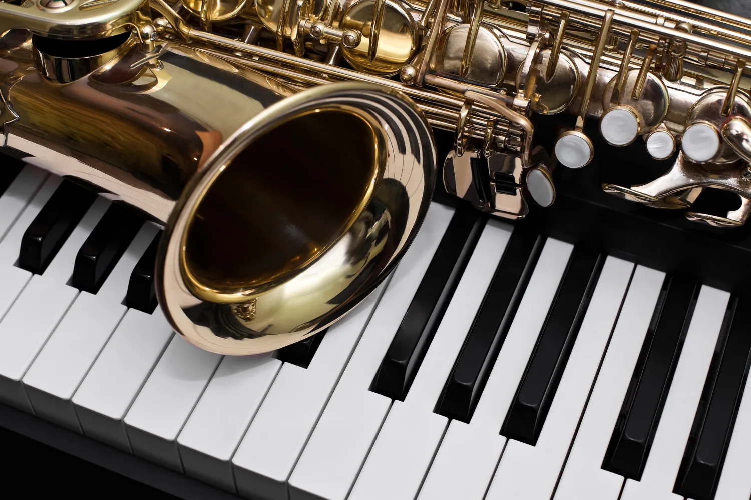 Jak dostroić saksofon?